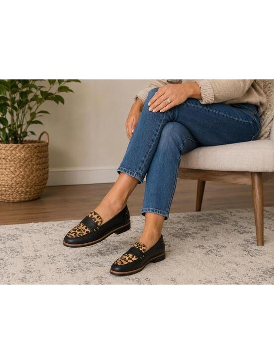 Dr. Scholl's Shoes - Dr. Scholl’s Grow Up Tan Black Leopard Comfort loafers Women’s Size 6.5M